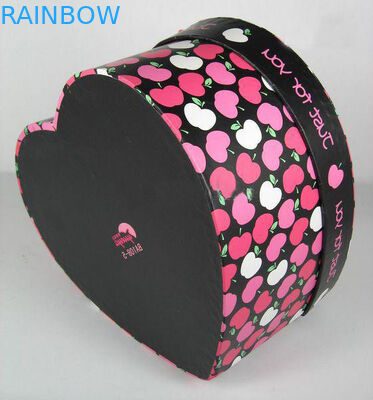 جعبه کاغذ رنگی قلب رنگارنگ به هدیه روز ولنتاین اعمال می شود