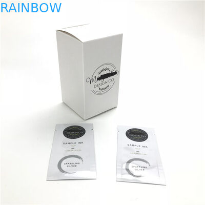 کیسه نمونه یکبار مصرف کوچک یکبار مصرف برای پاک کننده صورت سرم چشم سه گوش مهر و موم شده برای محصولات آرایشی