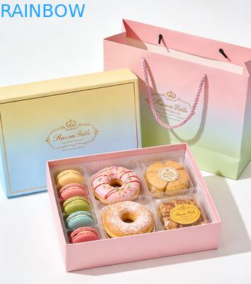 جعبه بسته بندی قابل انعطاف درجه غذایی برای کیک سوشی ماکارون دسر های نانوایی جعبه هدیه با کیسه کاغذی