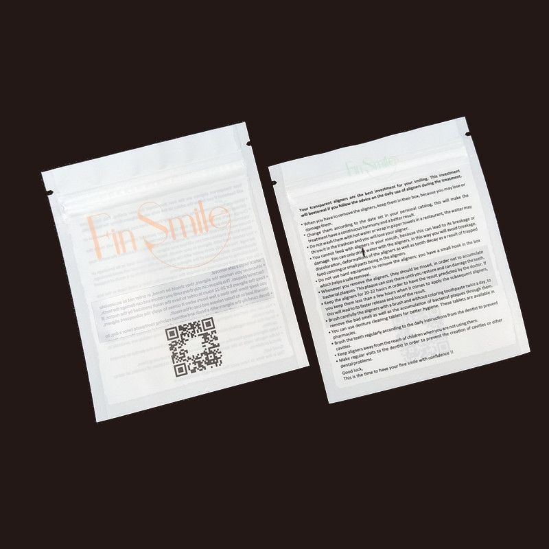 بسته های نمونه ای از لوازم آرایشی قابل سفارشی در اندازه های مختلف و قابل سفارشی