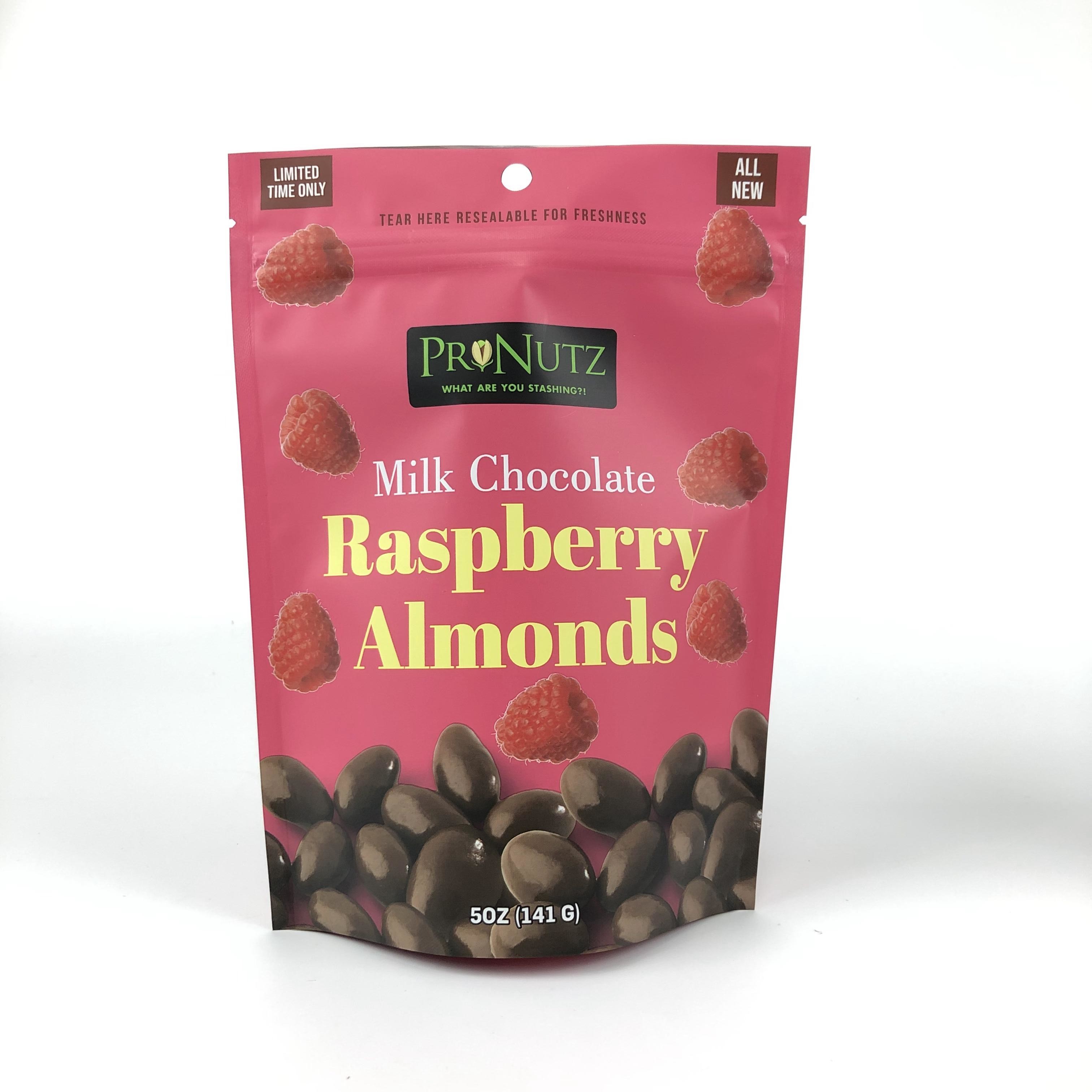 کوله اي که با زپ پوشيده باشه