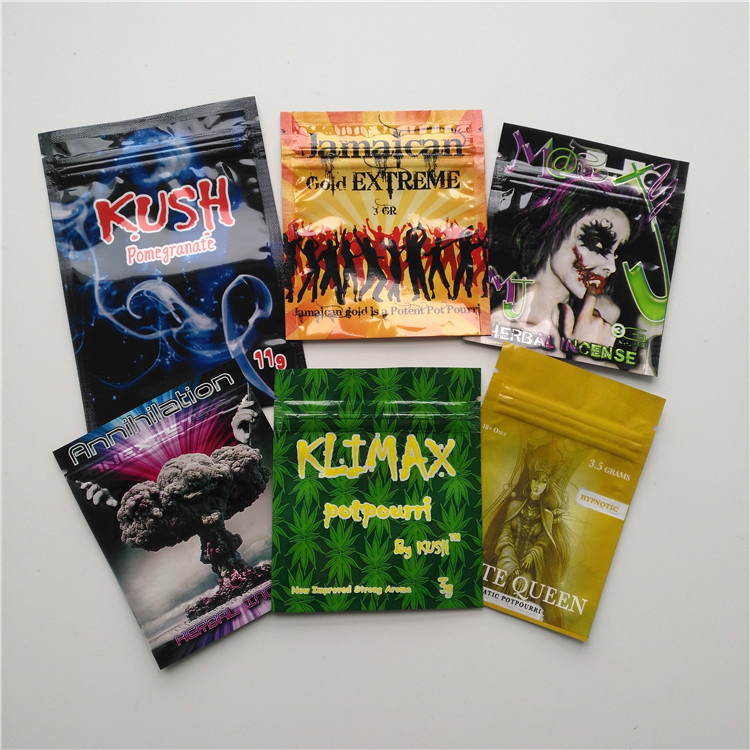 قارچ گیاهی کوچک کیسه های پلاستیکی خوراکی Gummies خرس Frogies Candies Bag