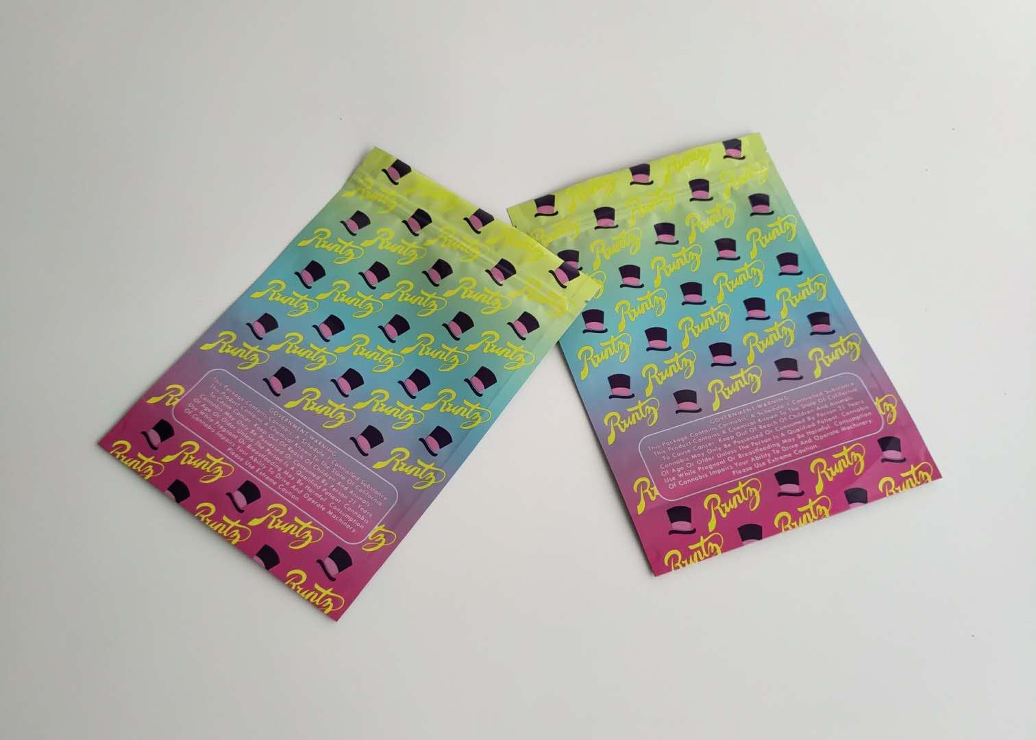 سفارشی کردن کیسه های پلاستیکی بسته بندی کوکی ها کیسه علف های هرز Hologram Ziplock