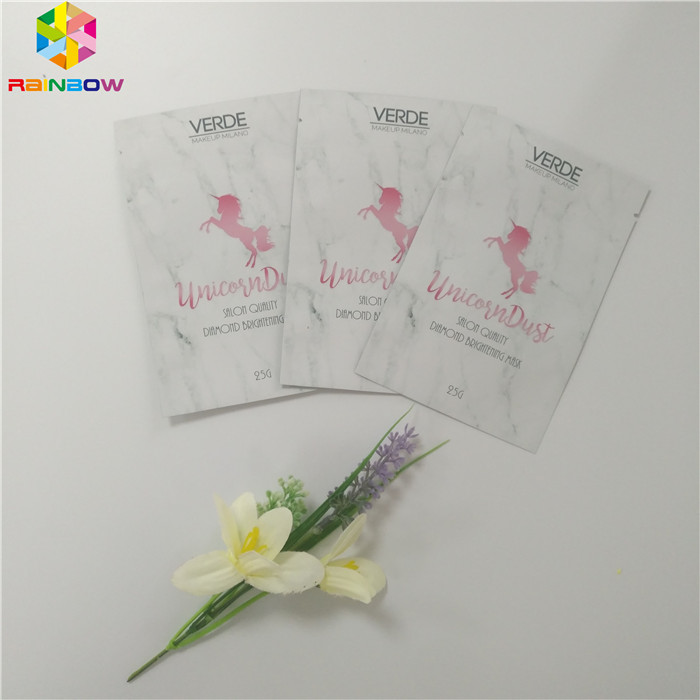 ماسک صورت لوازم آرایشی و بهداشتی کیسه های بسته بندی فوم آلومینیوم براق خط چاپ سطحی