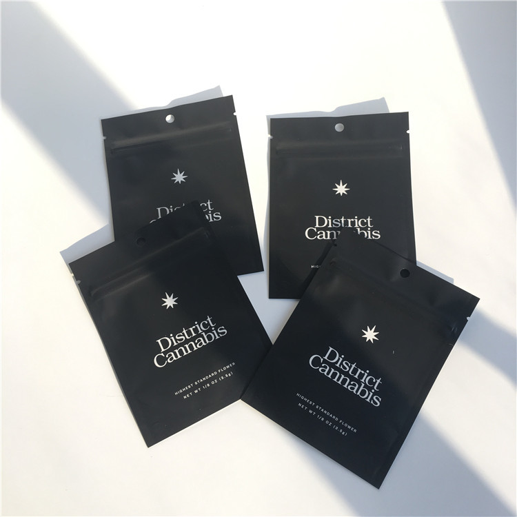 مات سه طرف مهر و موم تخت Zip قفل کیسه های پلاستیکی برای عصاره Cdd بسته بندی برگ