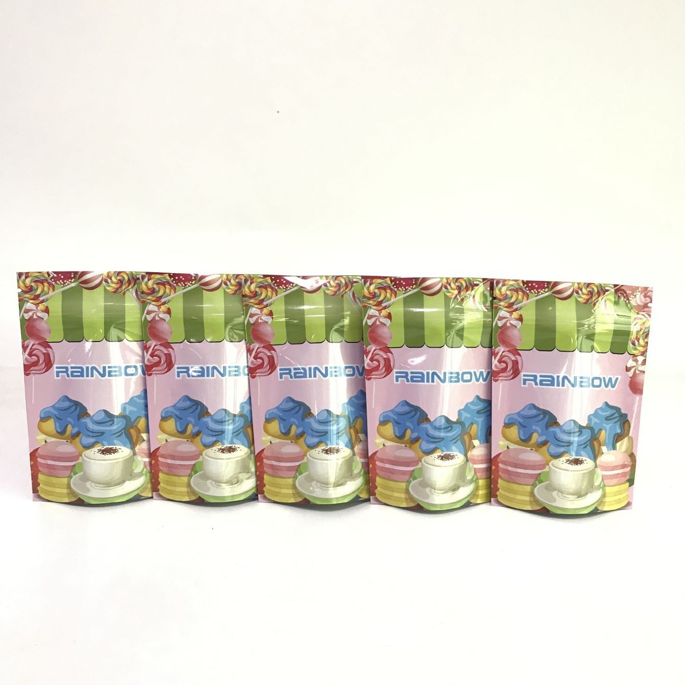 کیسه های بسته بندی مواد غذایی چاپ دیجیتال کیسه های ایستاده فویل آلومینیومی برای بسته بندی میان وعده