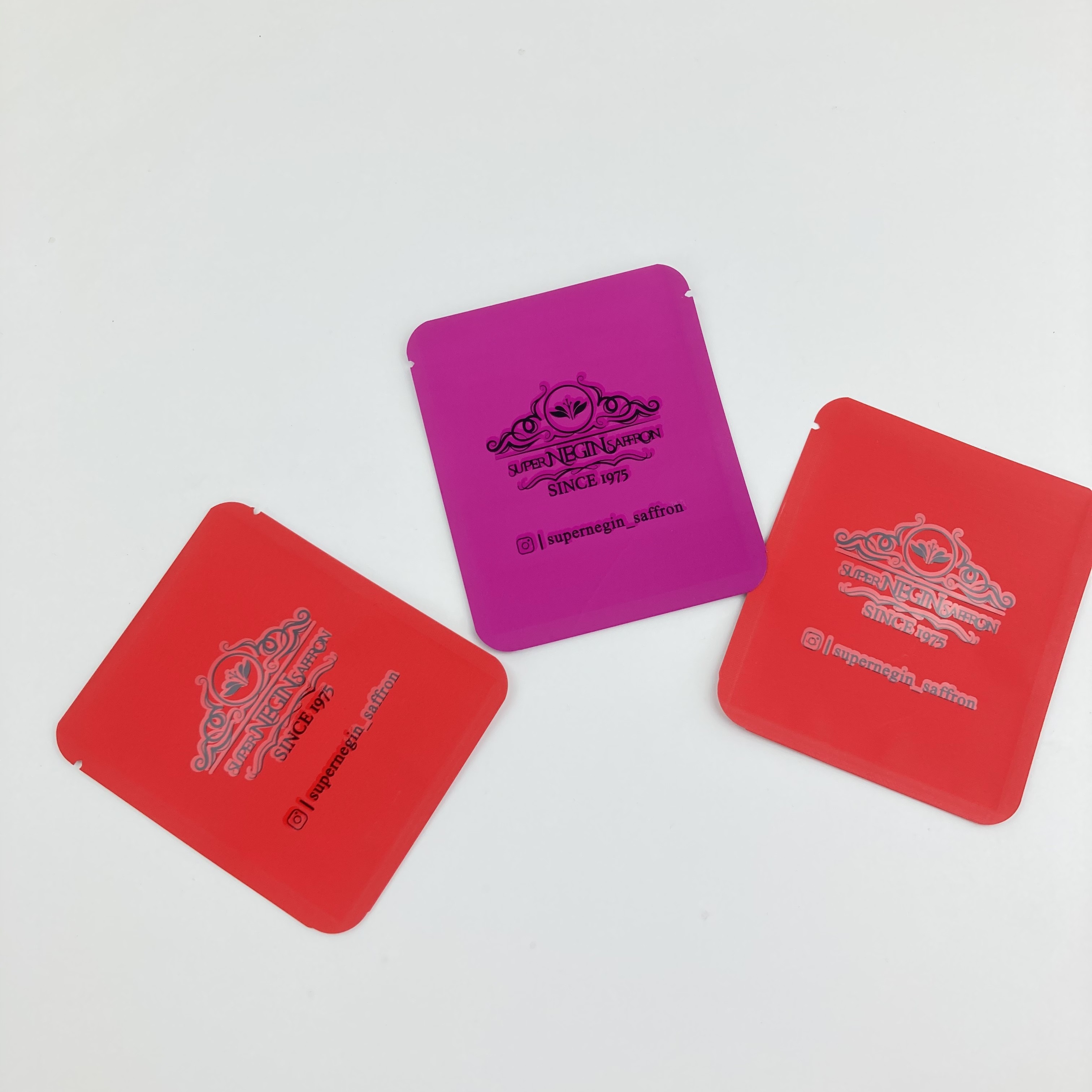 عمده فروشی سفارشی فویل آلومینیومی بسته بندی مواد غذایی دانه چای کیسه های تخت کیسه های بسته بندی آجیل